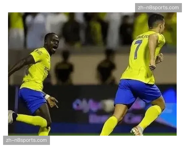 沙特职业联赛呈现战术分化 利雅得新月体系压制对阵达曼协作防反